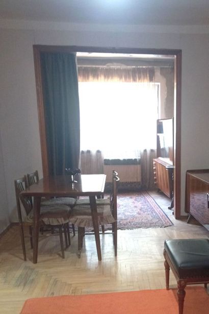 2 yatak odalı daire, Jiuli Şartava Bulvarı