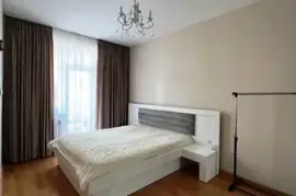 شقة من 2 غرف، სოფიკო ჭიაურელის ქუჩა