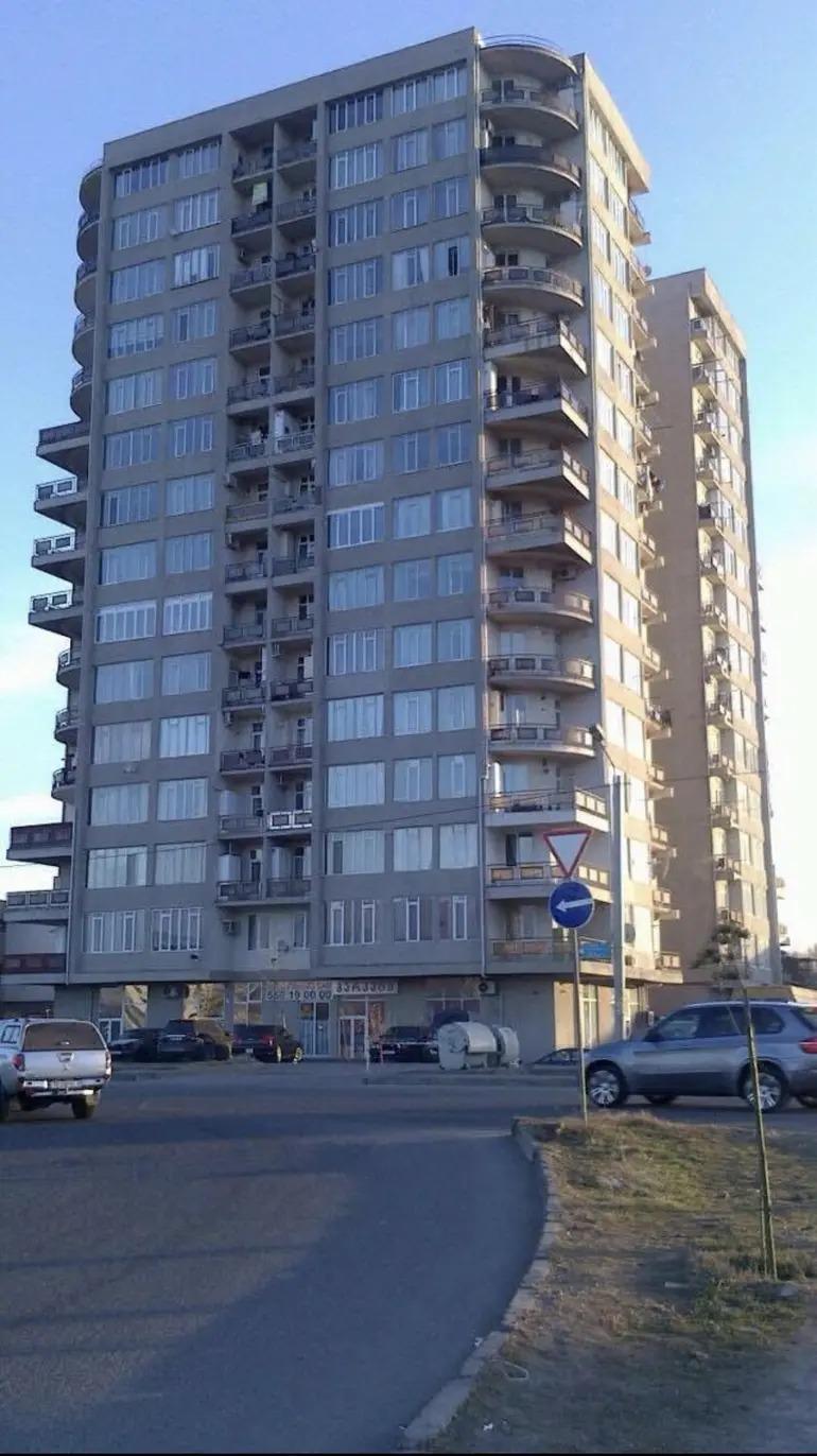 4-room apartment, ვეფხისტყაოსანის ქუჩა
