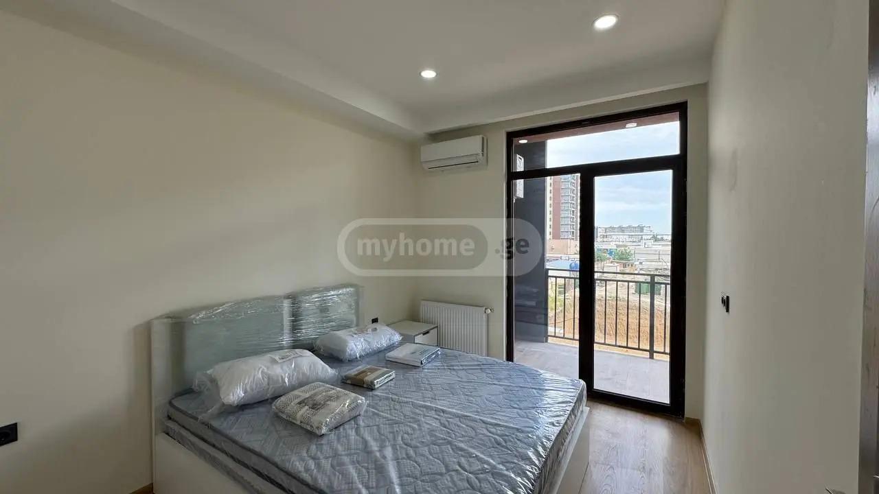 1 yatak odalı daire, Murman Lebanidze Sokağı