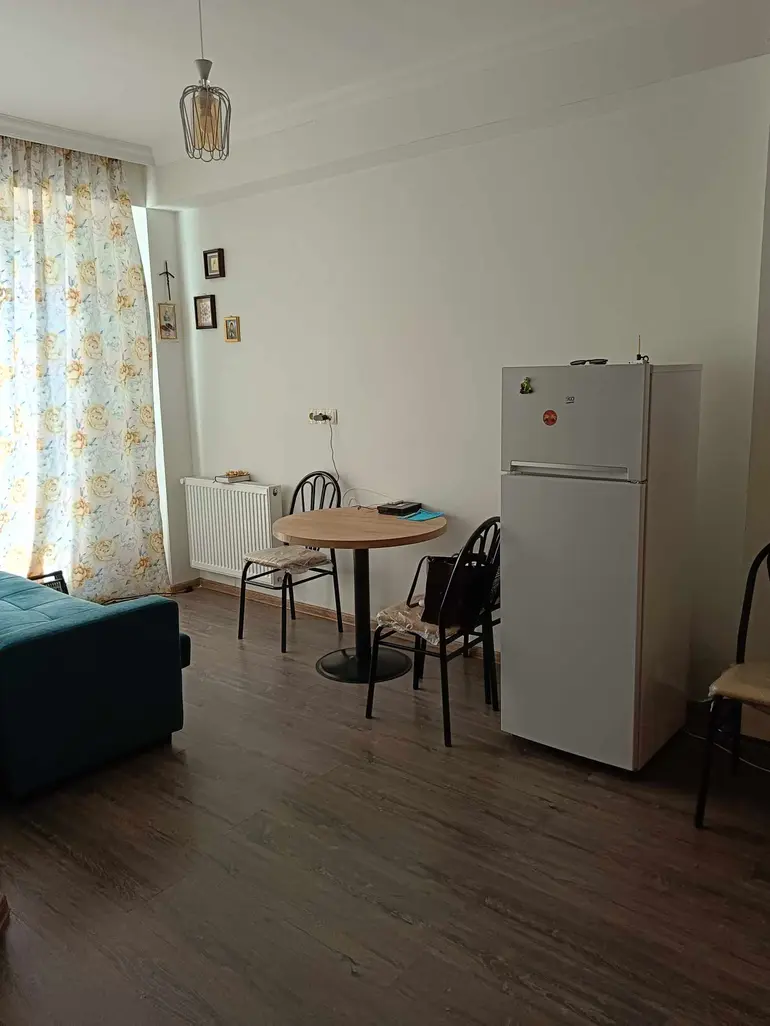 2-Zimmer-Gewerbeimmobilie, ნუცუბიძის პლ. - IV მ/რ