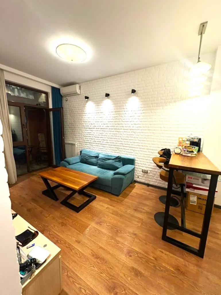 1 yatak odalı daire, Bahar Sokağı