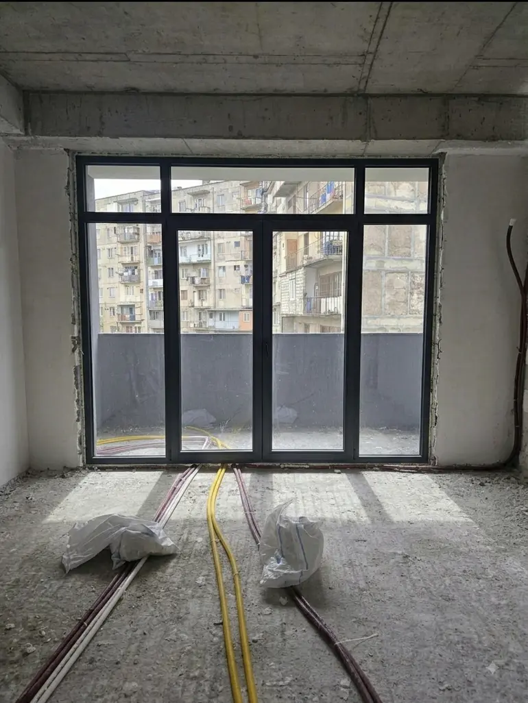 1部屋のマンション、არჩილ მეფის ქუჩა