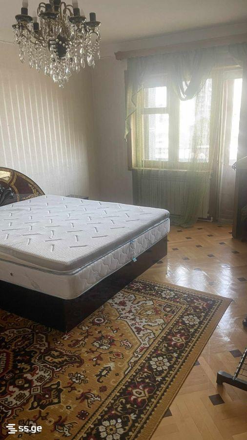 2 yatak odalı daire, Kaloubani Sokağı