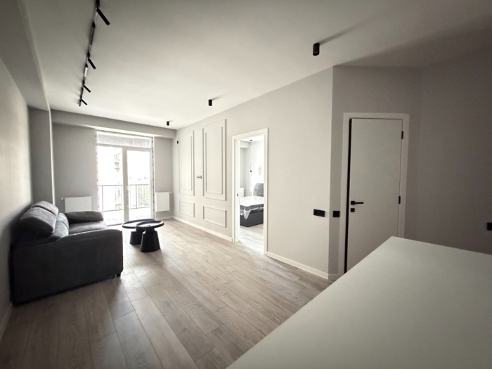 2部屋のマンション、Sairmis Gora