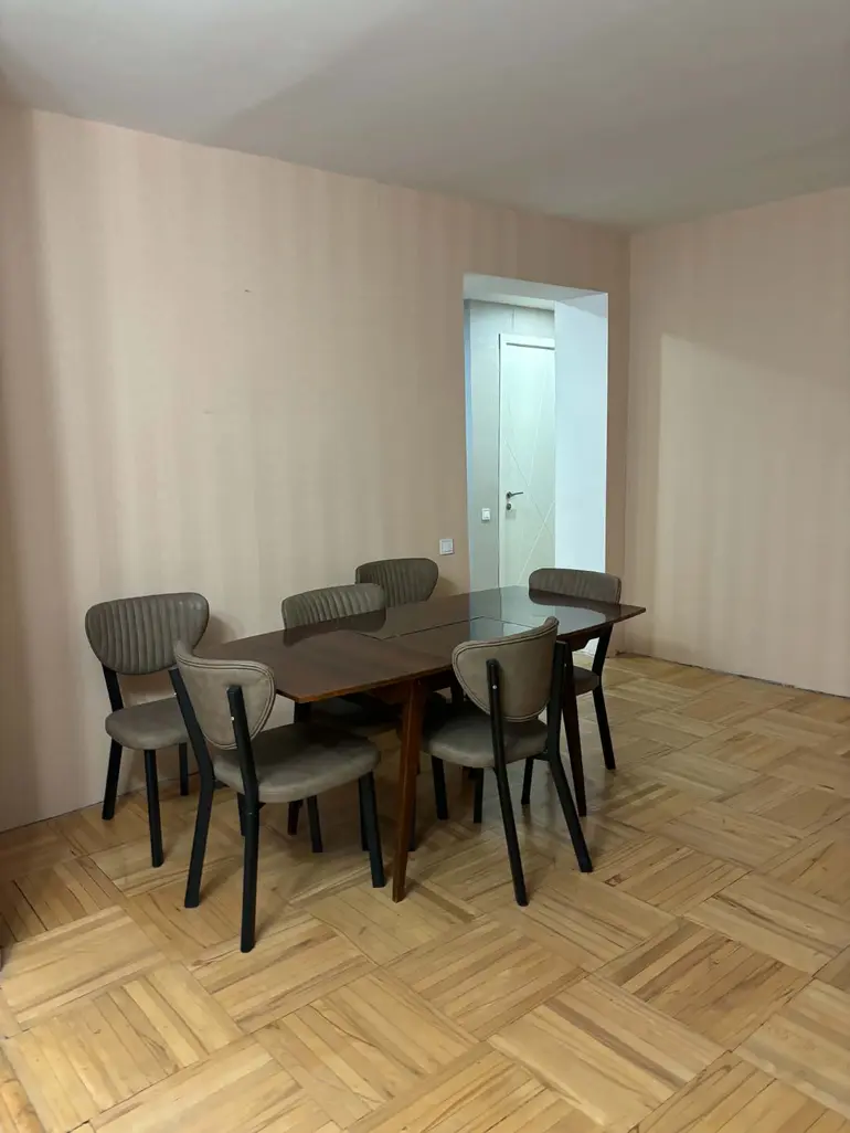 2-საძინებლიანი ბინა, ცოტნე დადიანის ქუჩა