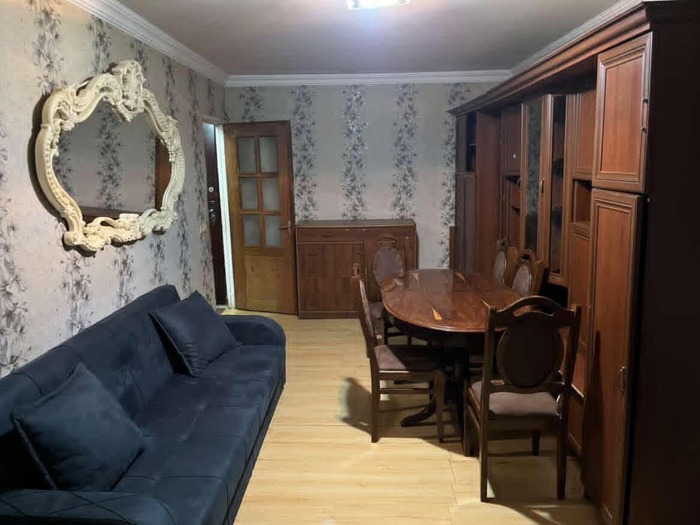 1 yatak odalı daire, Şuamta Sokağı