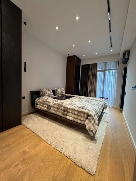 4部屋のマンション、Sairmis Gora