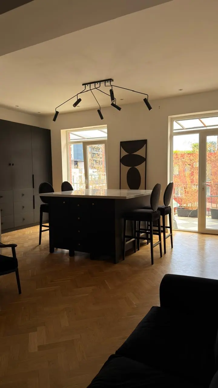 4 odalı daire, ნინო ჟვანიას ქუჩა