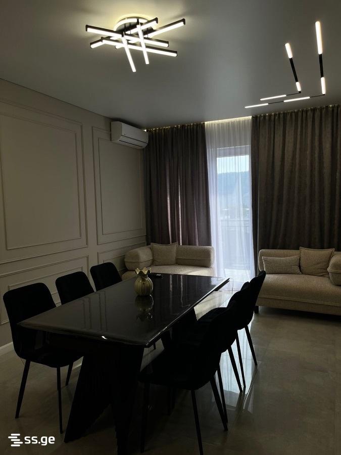Wohnung mit 2 Schlafzimmern, Moskau-Prospekt