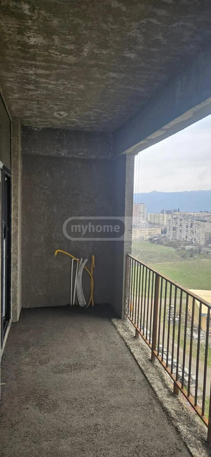 2部屋のマンション、ვიქტორ კუპრაძის ქუჩა