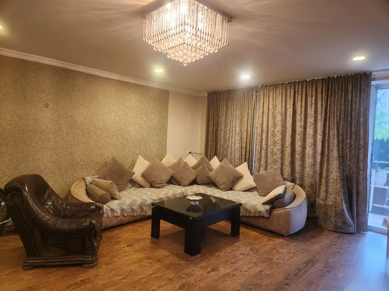5-room apartment, ვარკეთილი 3- 3 მ/რ