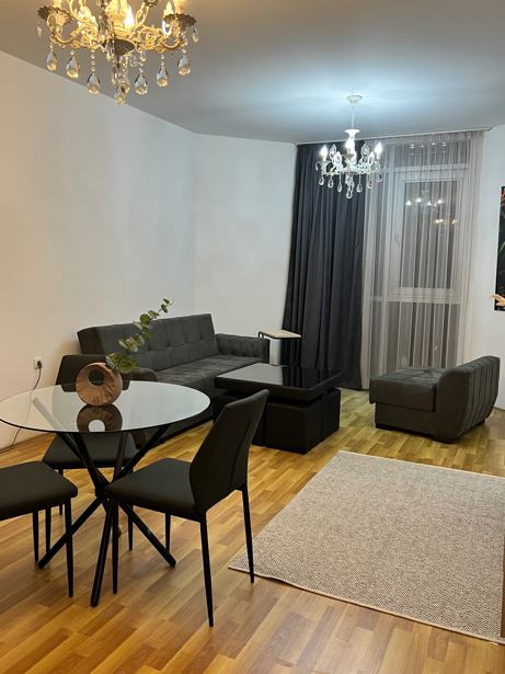 3部屋のマンション、შოთა ნადირაშვილის ქუჩა