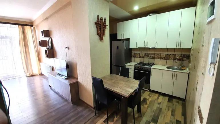 2部屋のマンション、დავით გურამიშვილის გამზირი
