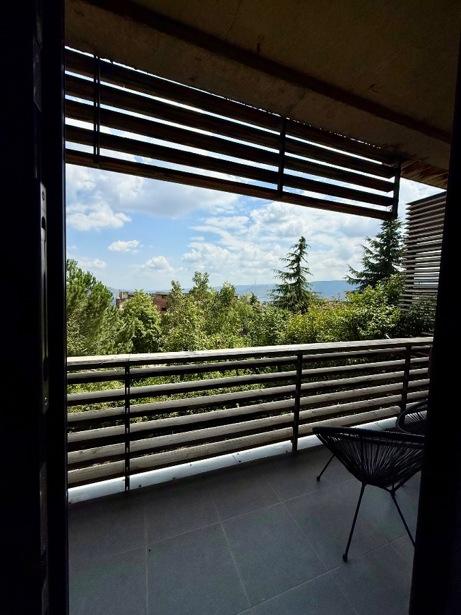 4-room apartment, ტირიფების ქუჩა