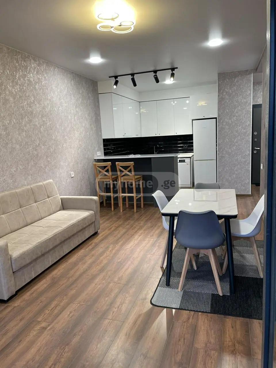 2部屋のマンション、მირიან მეფის ქუჩა