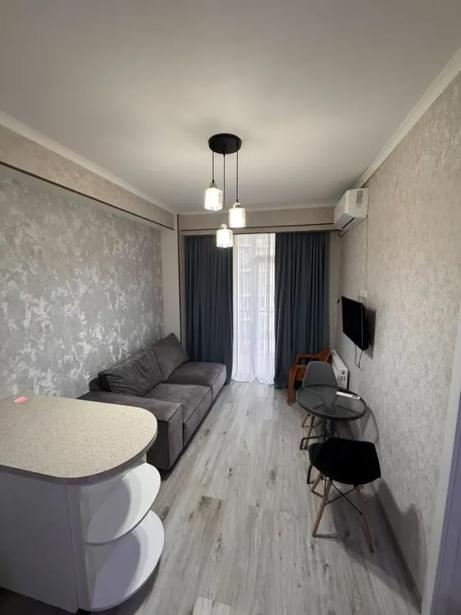 2部屋のマンション、არჩილ მეფის ქუჩა