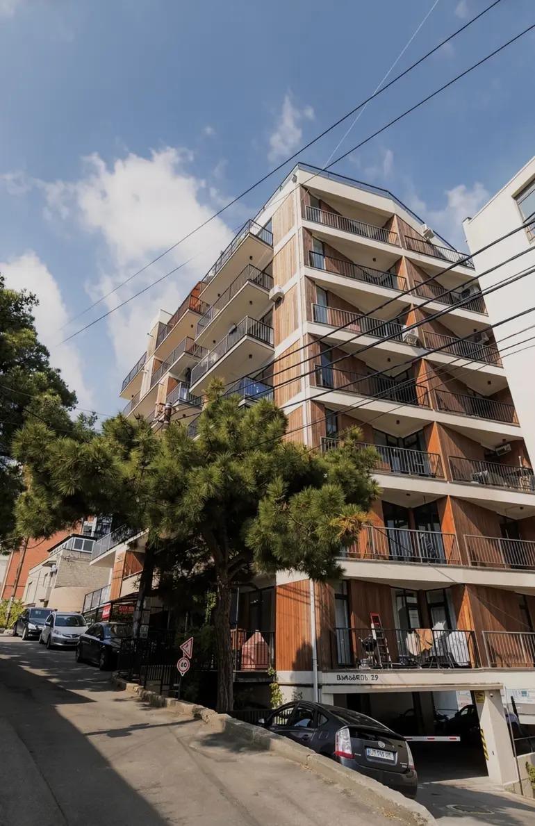 3-Zimmer-Wohnung, მარაბდას ქუჩა