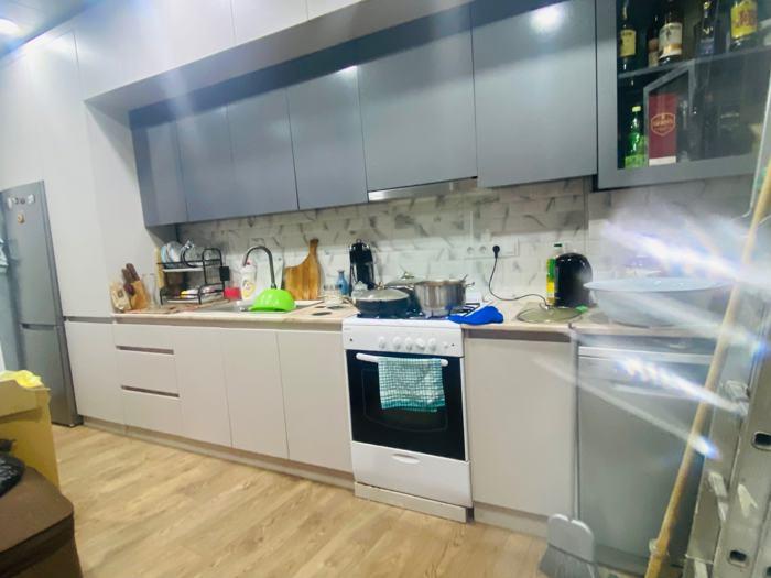 4部屋のマンション、მიხეილ ბუხაიძის ქუჩა