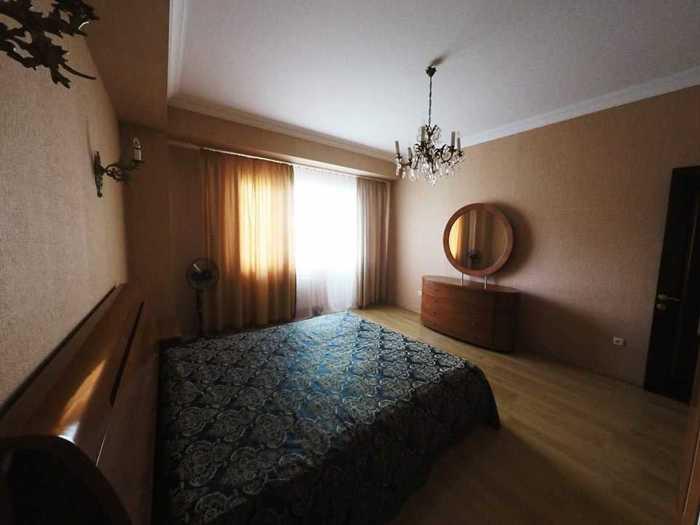 4 odalı daire, ნიკოლოზ ყიფშიძის ქუჩა