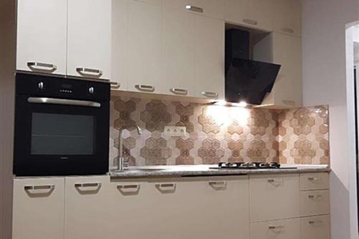 3 odalı daire, ბერი გაბრიელ სალოსის გამზირი