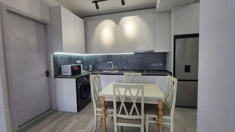 Wohnung mit 1 Schlafzimmer, Iqaltho-Hügel