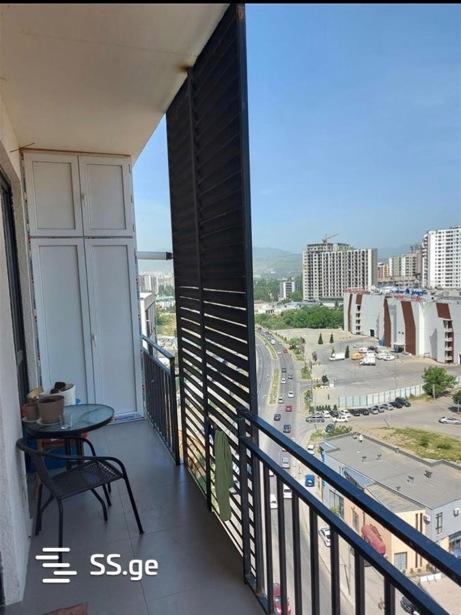 3部屋のマンション、ალექსი გობრონიძის ქუჩა