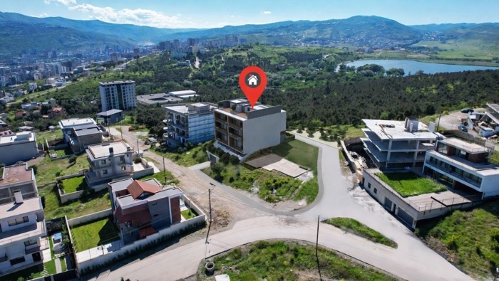 3室公寓，ცაცხვების ქუჩა