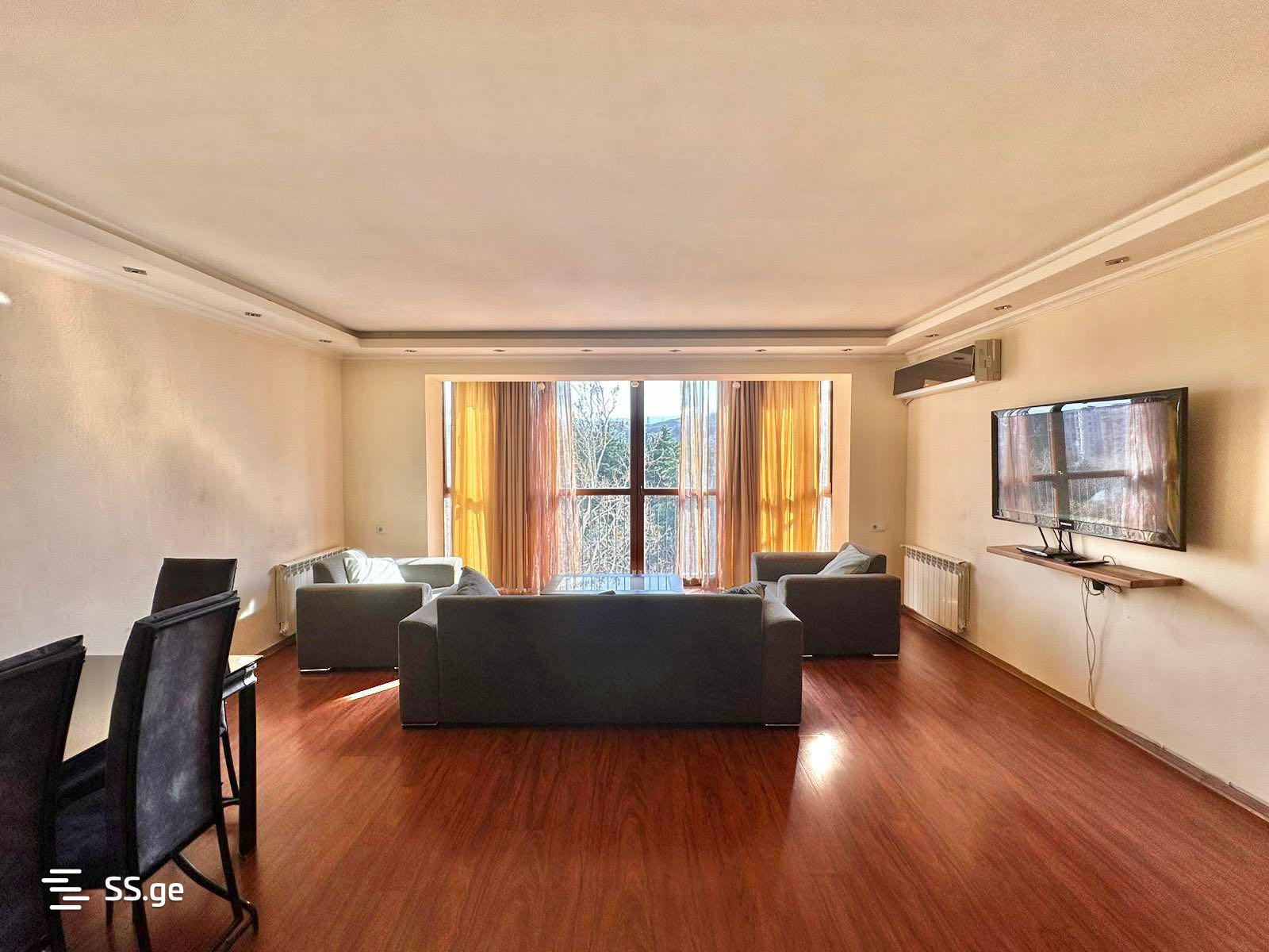 Wohnung mit 1 Schlafzimmer, II კვარტალი - დიღმის მასივი