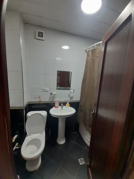 3部屋のマンション、III მიკრორაიონი, V კვარტალი - თემქა