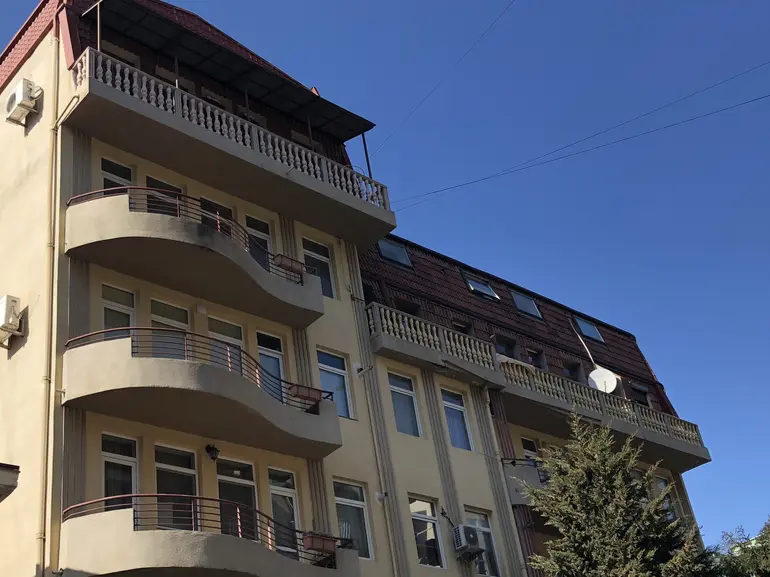 3 yatak odalı daire, Ketevan Mağalaşvili Sokağı