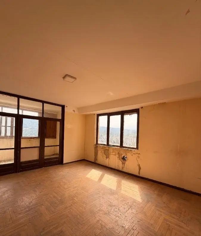 شقة من 3 غرف، Nutsubidze Plateau 4th Micro District