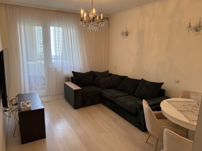 Wohnung mit 1 Schlafzimmer, Schota-Ndiraschwili-Straße