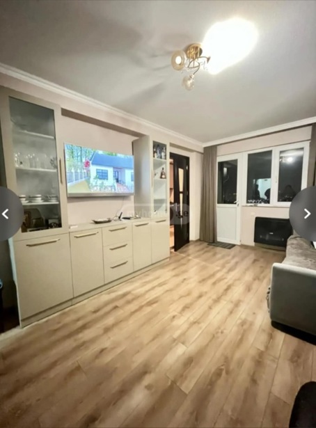 3部屋のマンション、ალექსი გობრონიძის ქუჩა