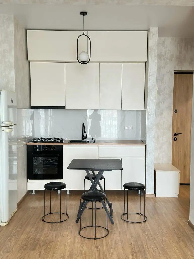 2-Zimmer-Wohnung, რეზო გაბაშვილის ქუჩა