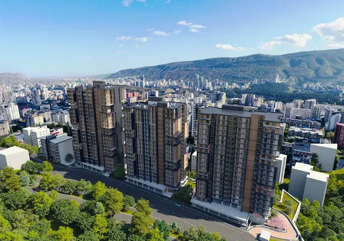 4部屋のマンション、პაატა დათუაშვილის ქუჩა