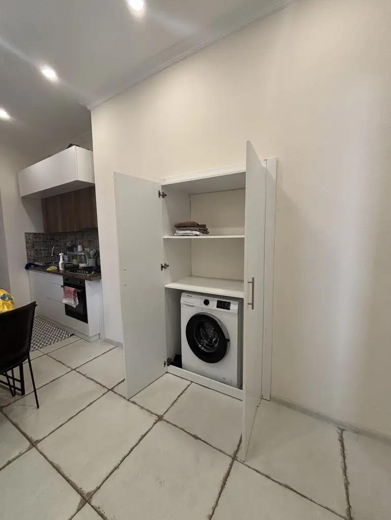 2部屋のマンション、მაქსიმ გორკის ქუჩა