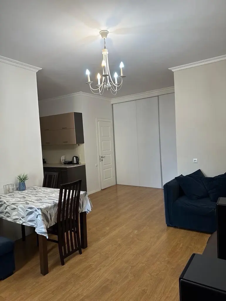 4 odalı daire, ვასო გოძიაშვილის ქუჩა