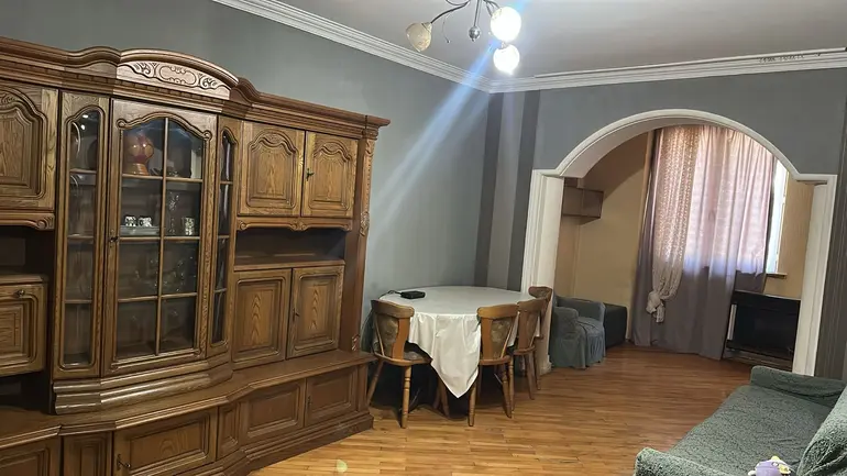 3 odalı daire, საცხენისის ქუჩა