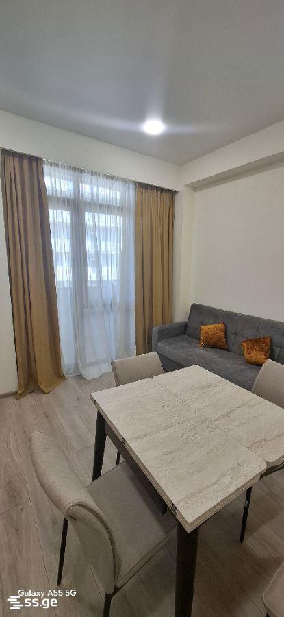 2部屋のマンション、ქსანის ქუჩა