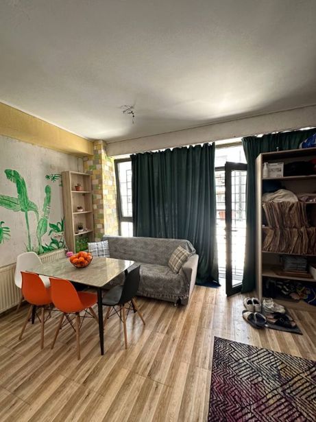 2部屋のマンション、ირინა შტენბერგის ქუჩა