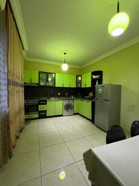 Wohnung mit 2 Schlafzimmern, Chelwatschauri