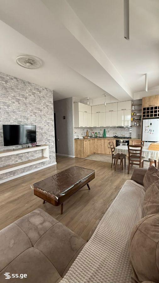 2 yatak odalı daire, Aspindza Sokağı